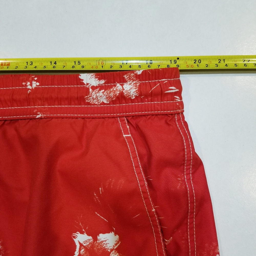 TOMMY BAHAMA RELAX Chili Pepper Red & White Splash Swimsuit Trunks Sz L - Picture 10 of 14